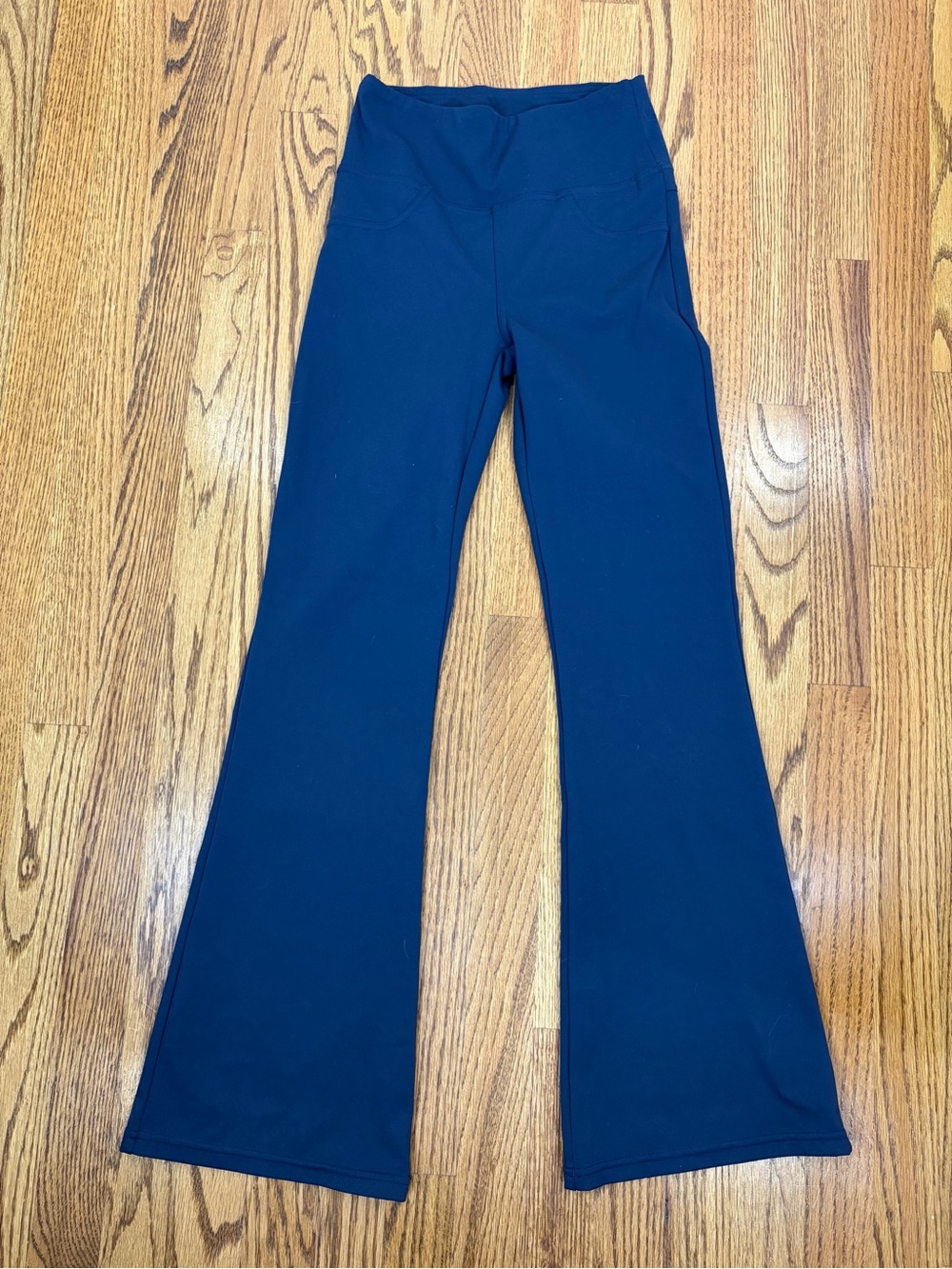 HALARA Navy Blue Flared Leggings (XS)